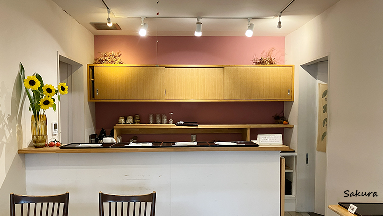 【湯治柳屋】まるでカフェのような朝食会場